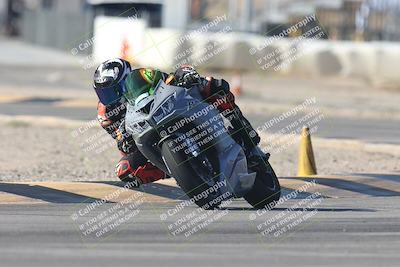 media/Sep-20-2025-Race Pace (Sat) [[d4e1b33f4d]]/Verified/Turn 2 (920am)/